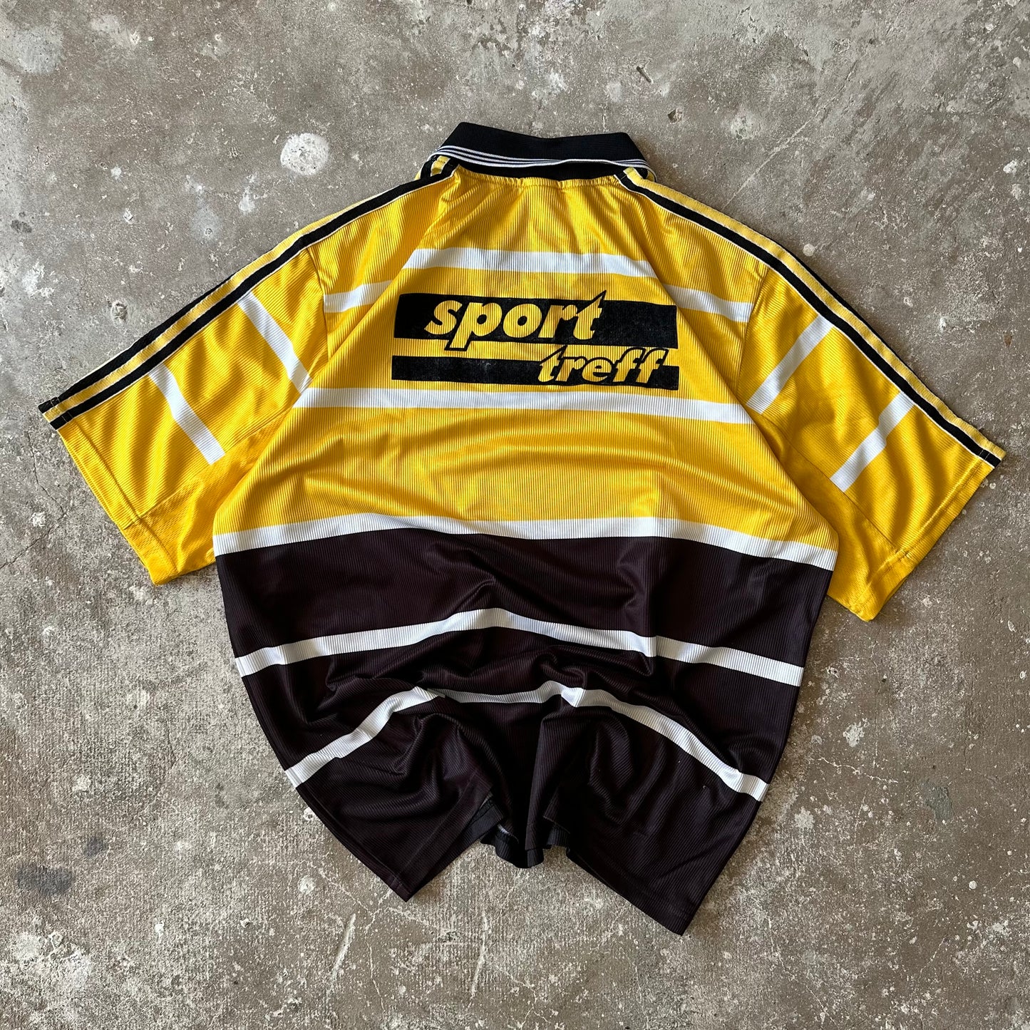 Adidas Vintage 90s Jersey - XL