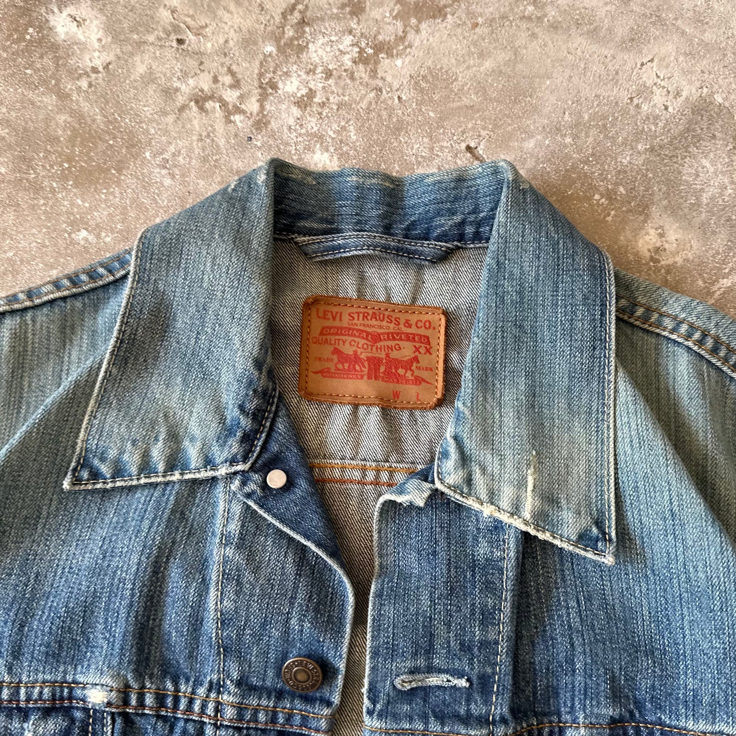 Vintage Levi's Laguna Beach California Faded Denim Jacket - M
