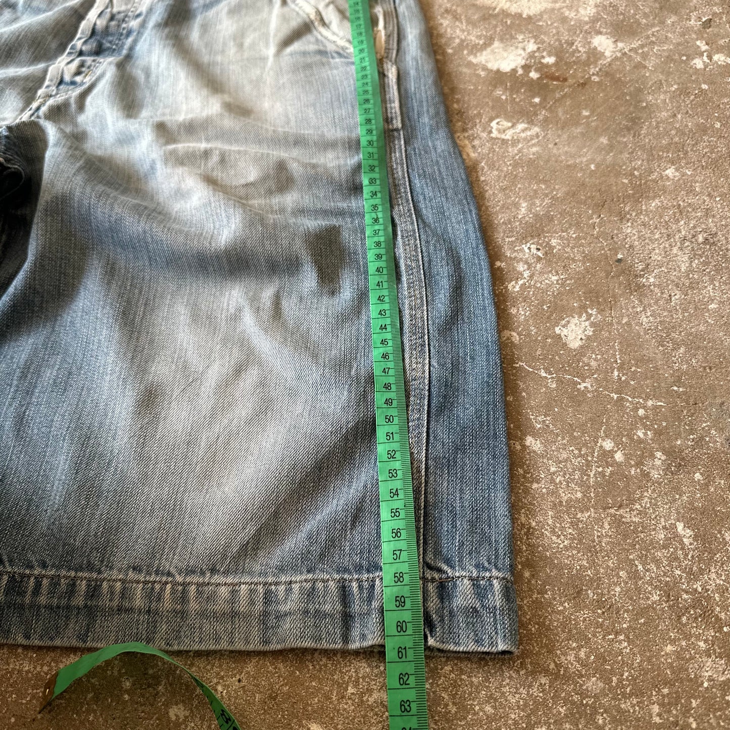 Carhartt Jorts - 33
