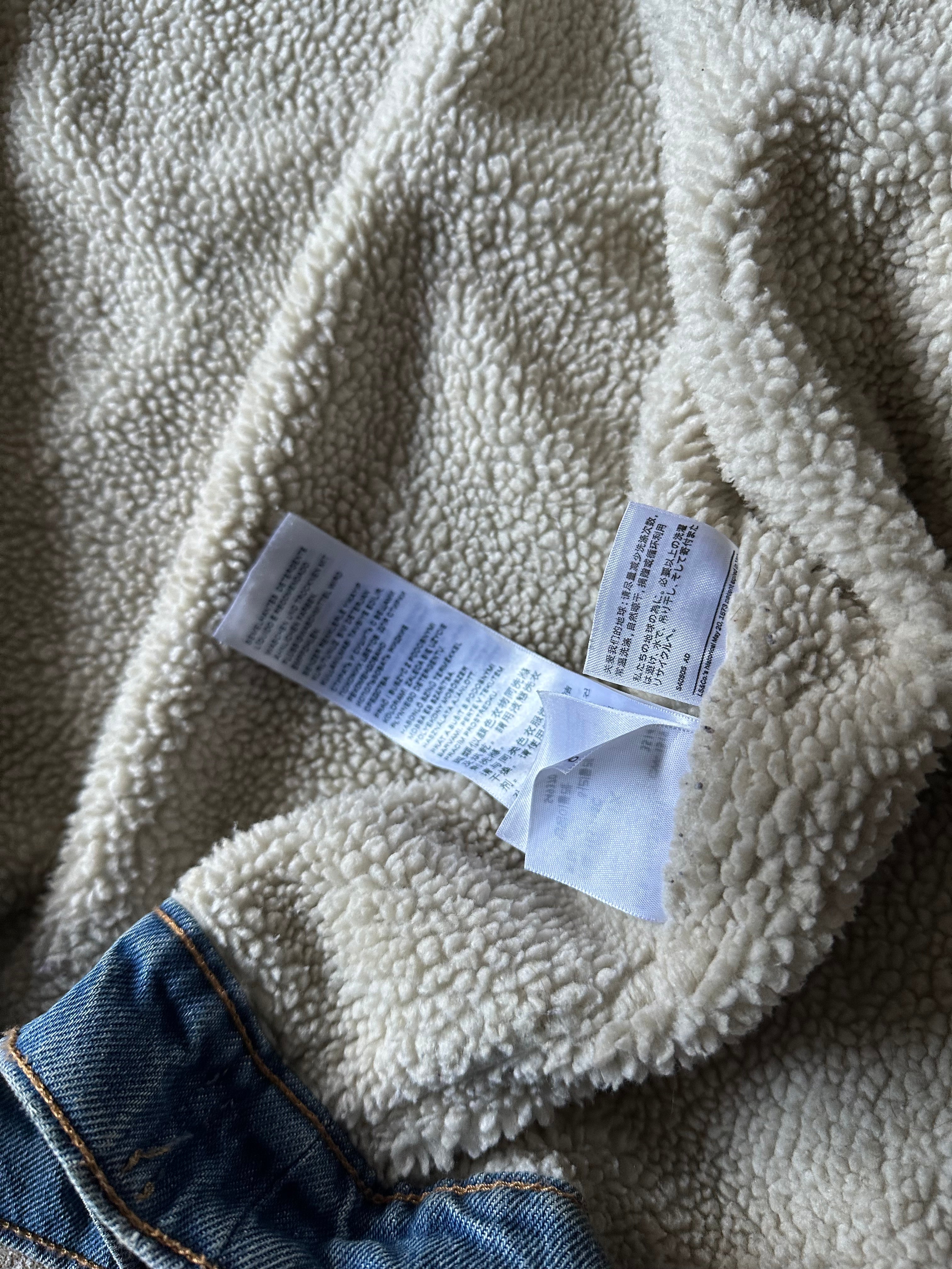 Levi’s sherpa-lined denim jacket - XL
