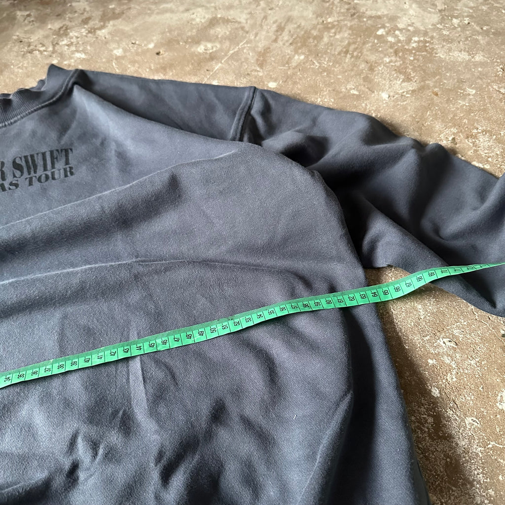 Taylor Swift Eras Tour Sweatshirt - M