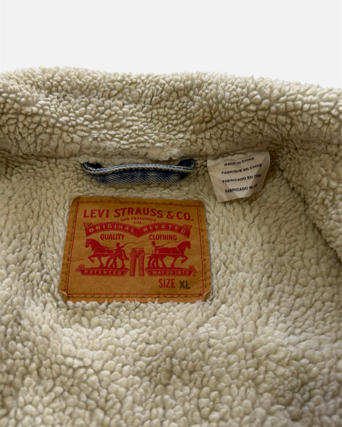 Levi's Sherpa-Lined Denim Trucker Jacket- Men's XL