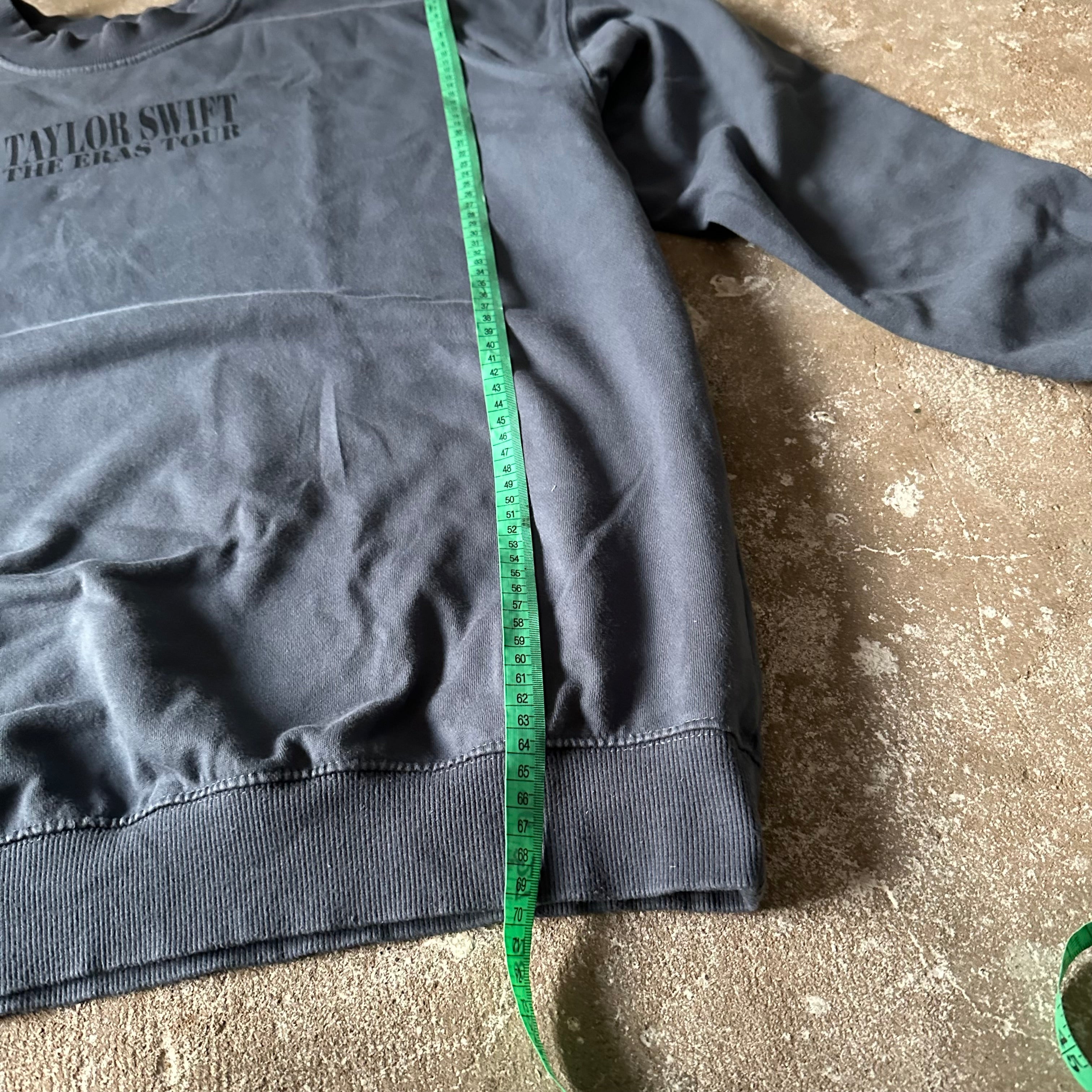 Taylor Swift Eras Tour Sweatshirt - M