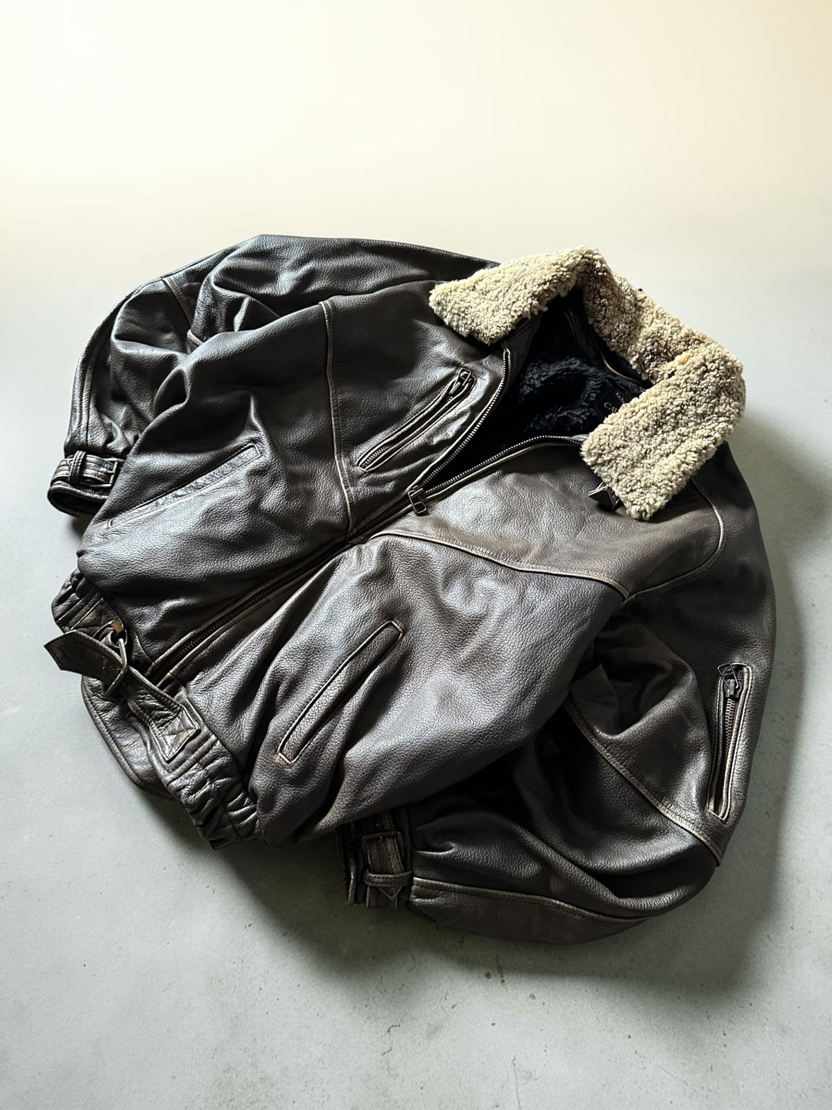 Vintage leather bomber jacket - XL