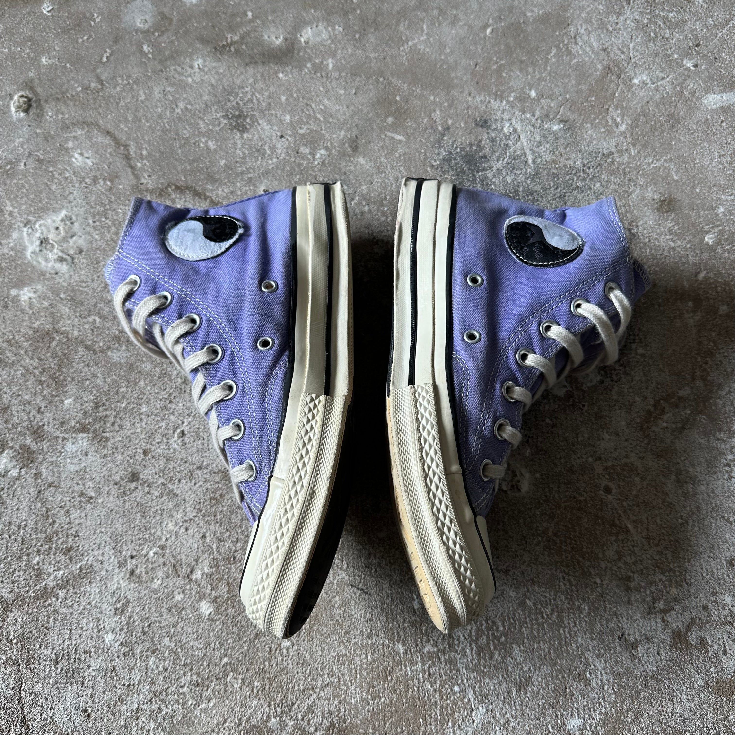 Converse Chuck Taylor High Tops - 39