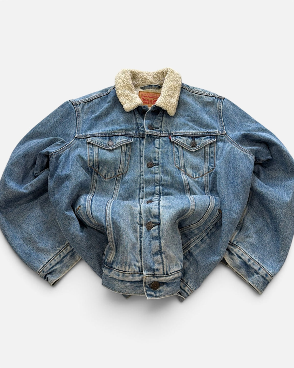 Levi's Sherpa-Lined Denim Trucker Jacket- Men's XL