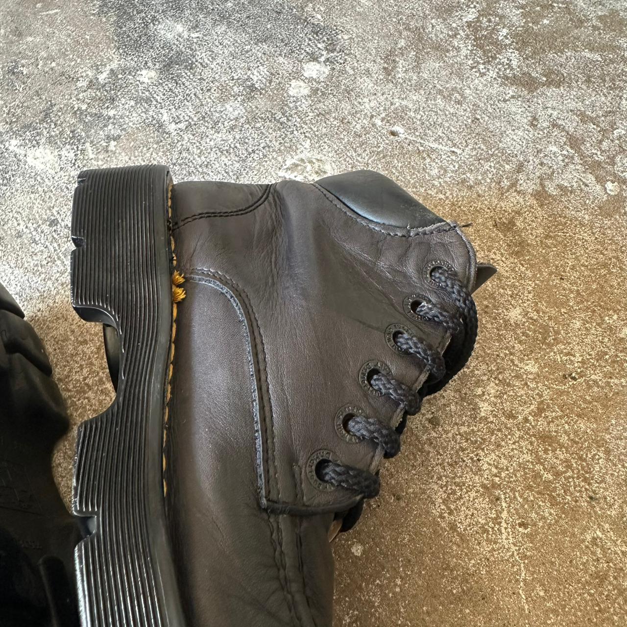 Vintage Classic 8435 Dr Martens Boots - 39