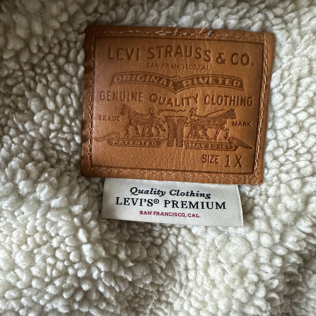 Levi’s sherpa-lined denim jacket - XL