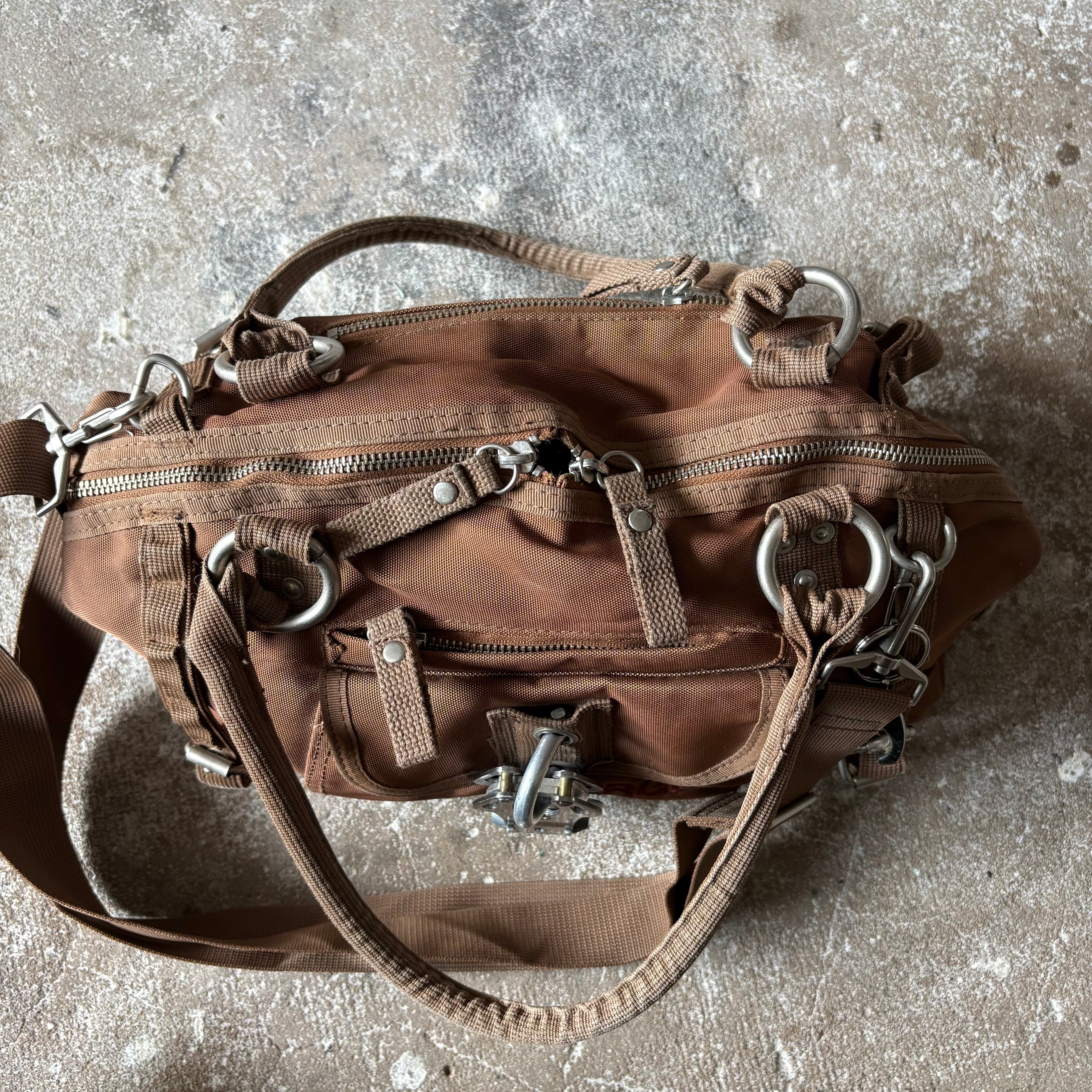 George Gina & Lucy Brown Bag