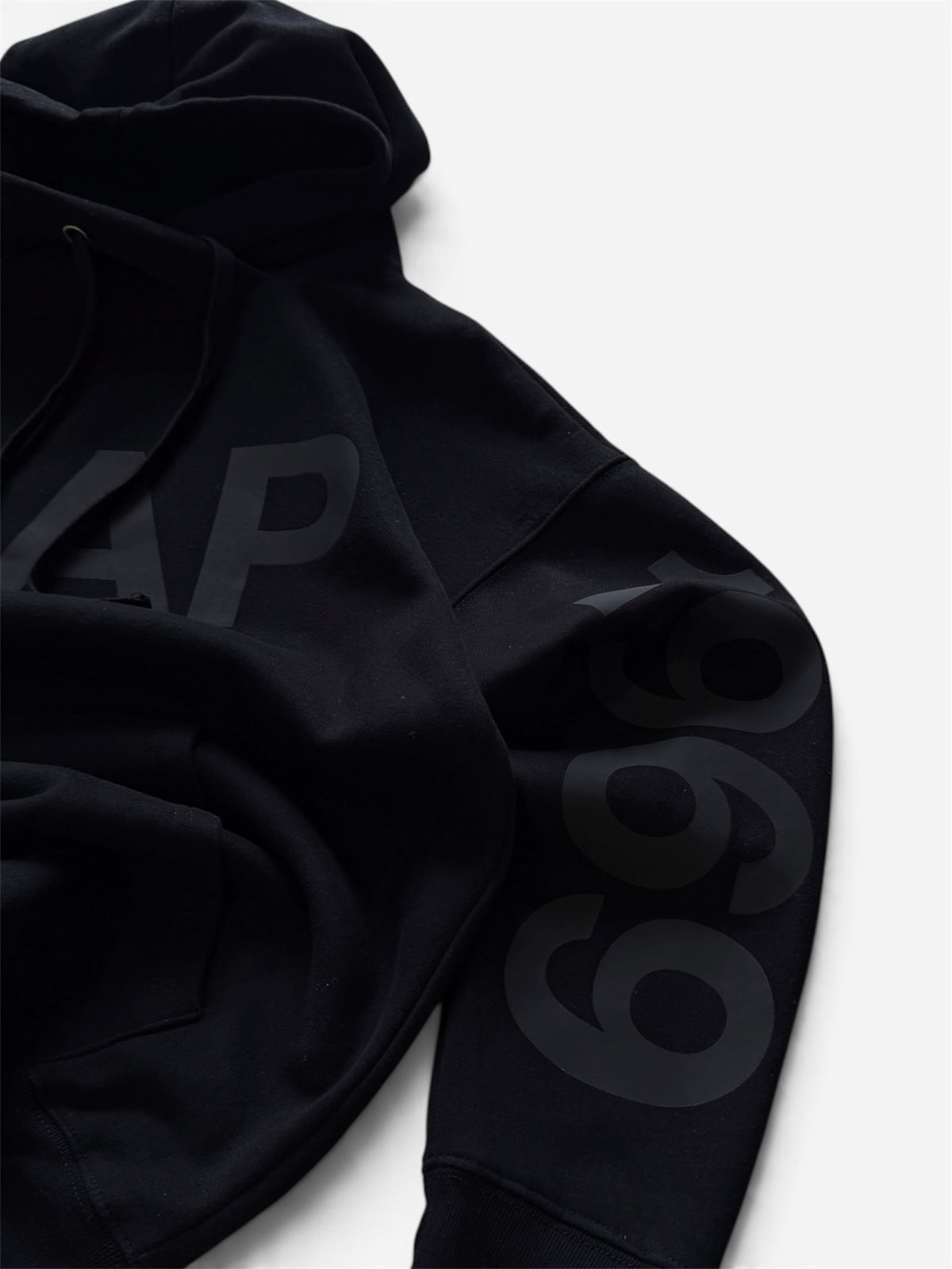 Gap Oversized Tonal Logo Hoodie Black 1969 EST Sleeve Spellout Fleece Pullover- M