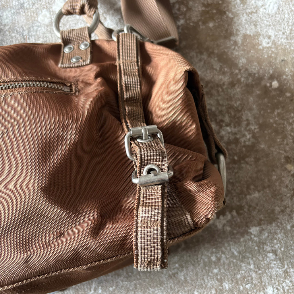 George Gina & Lucy Brown Bag