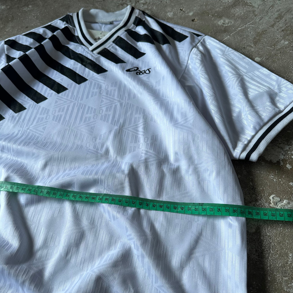 Asics White Tshirt - L