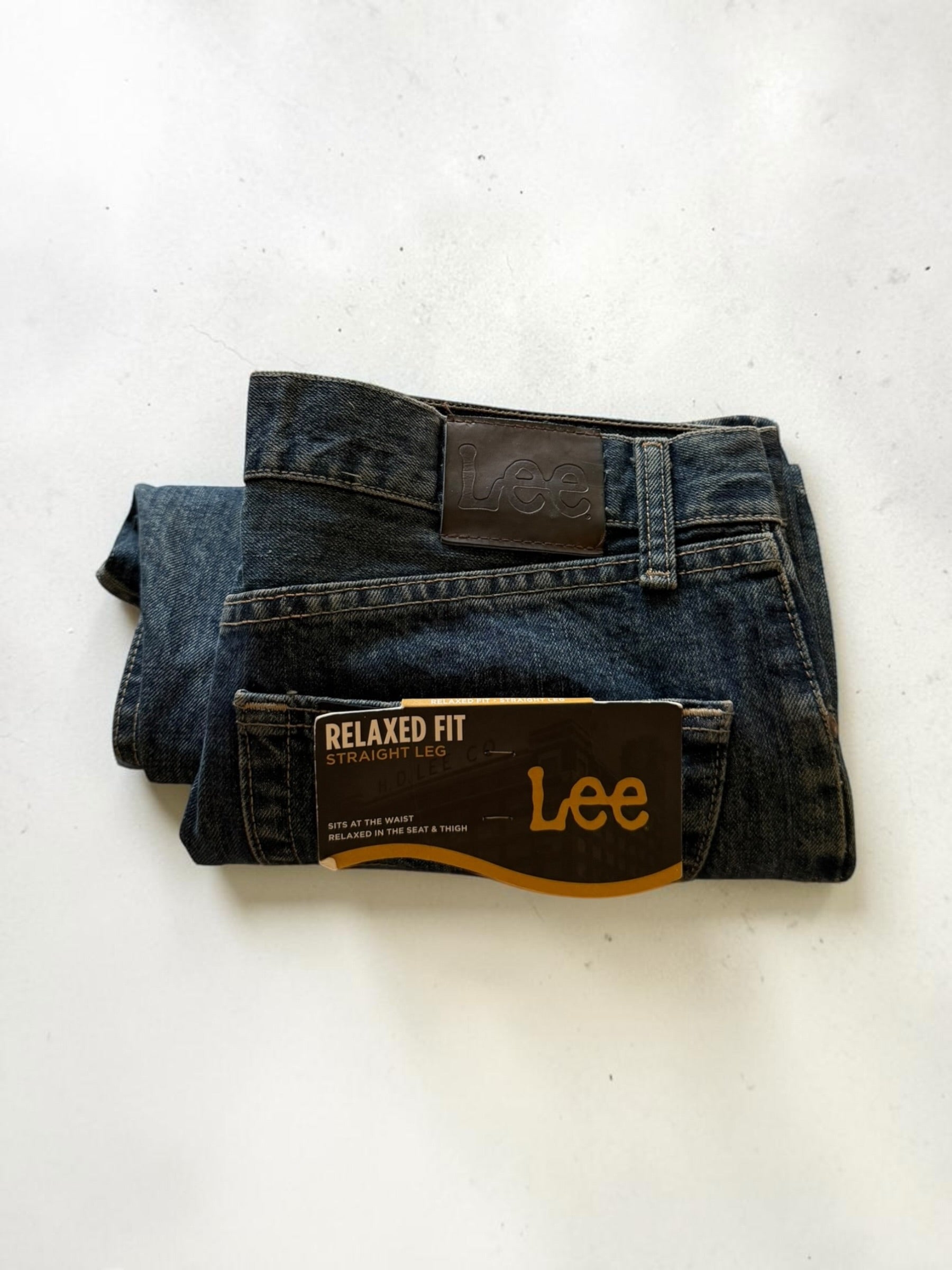 Lee Straight Jeans- 32