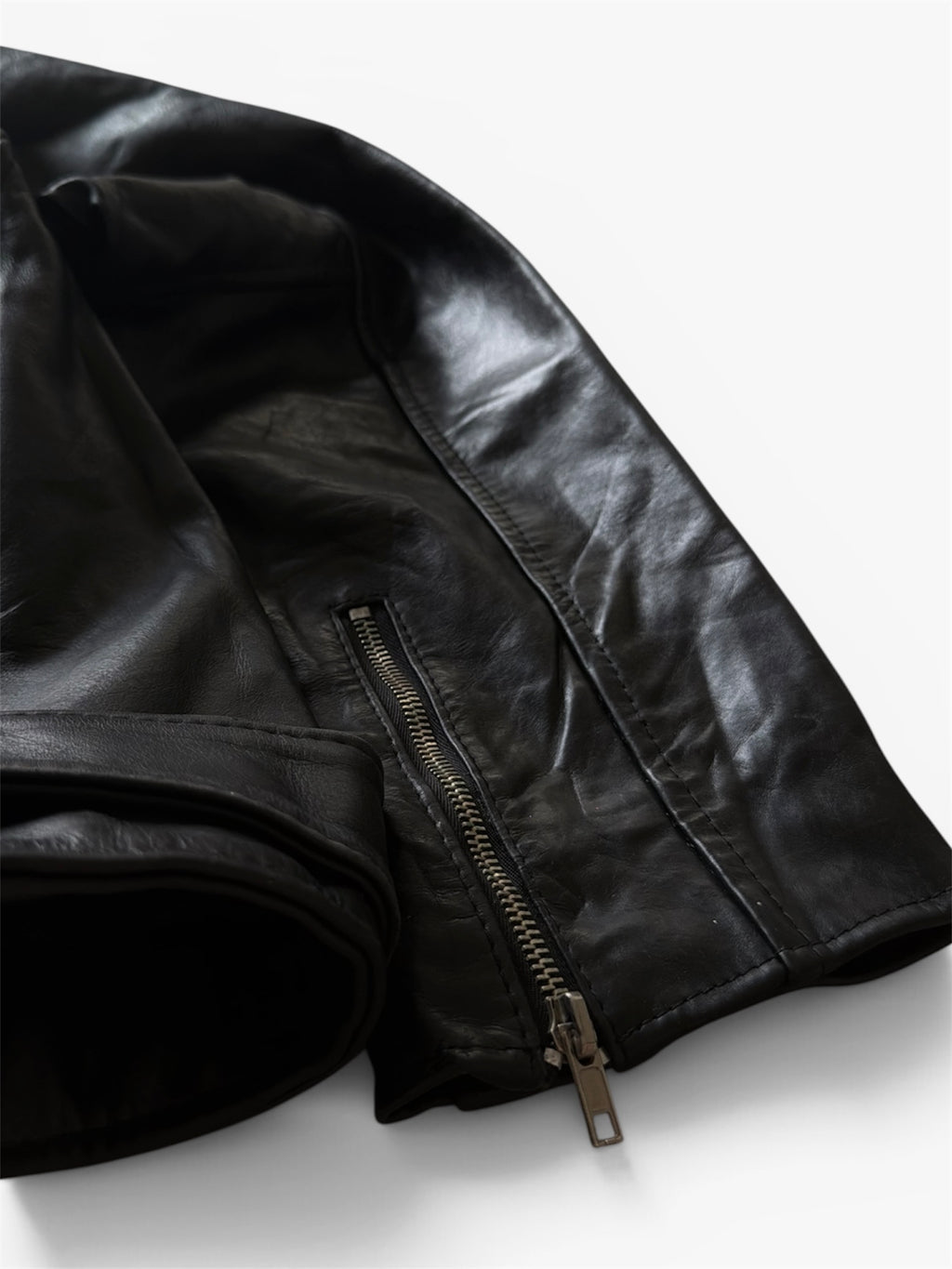 VTG Genuine Leather Biker Jacket Black Belted Asymmetrical Zip L/XL