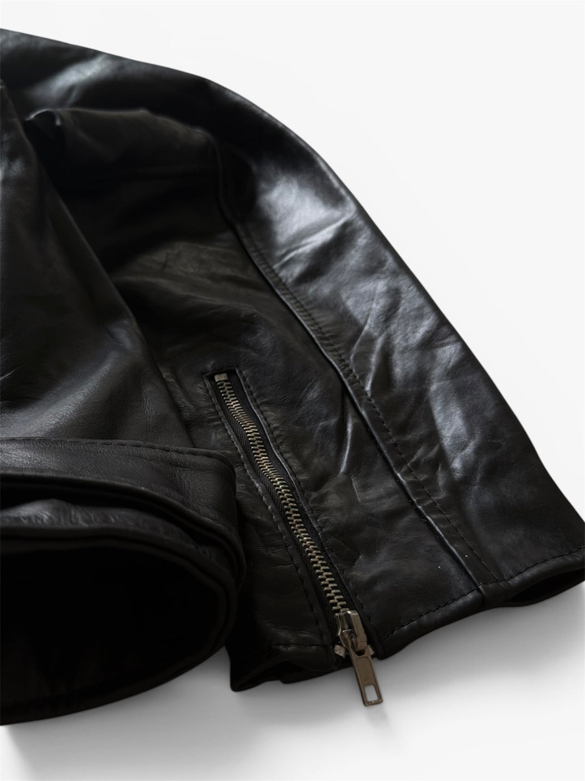 VTG Genuine Leather Biker Jacket Black Belted Asymmetrical Zip L/XL
