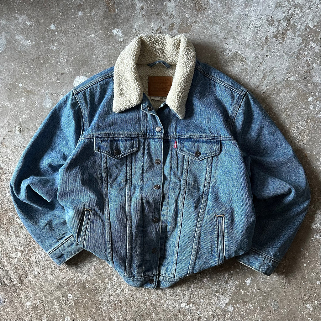 Levi’s sherpa-lined denim jacket - XL