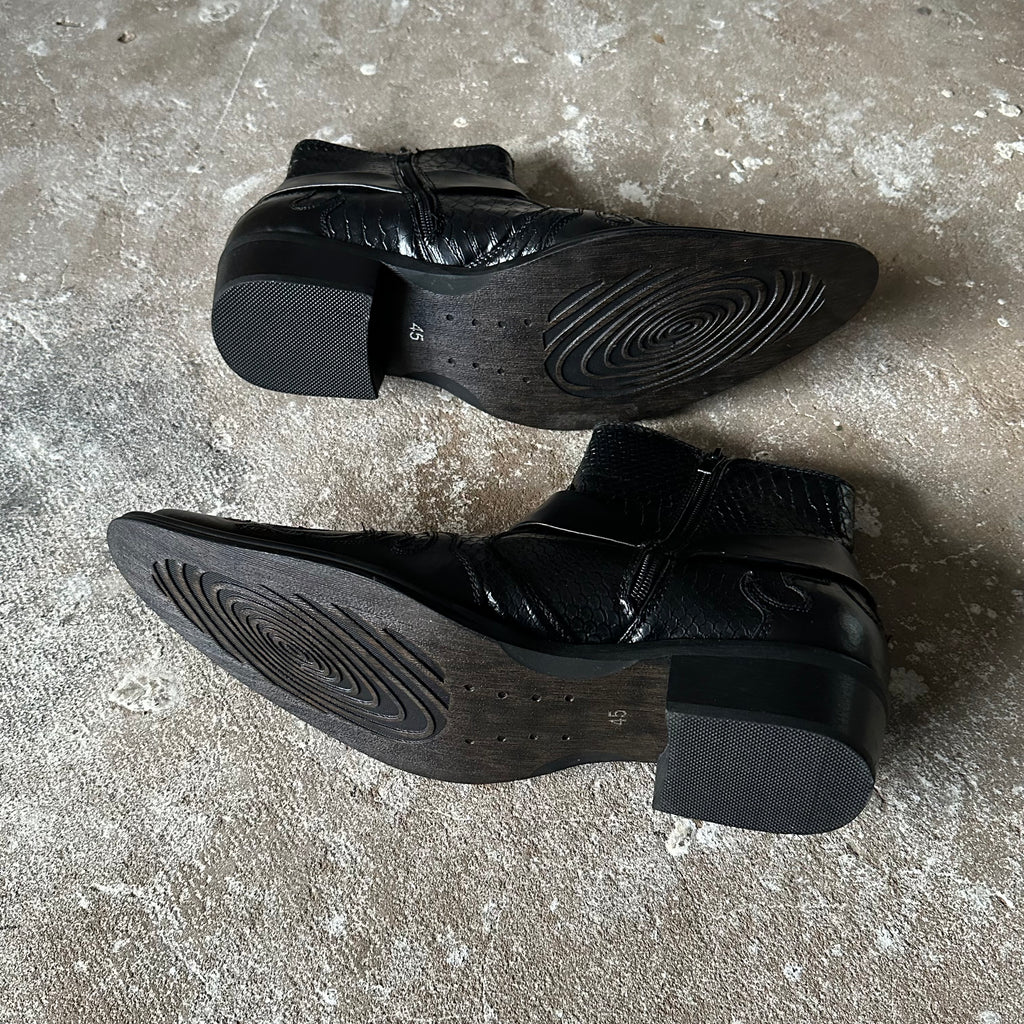 Cowboy Ankle Black Boots - 45
