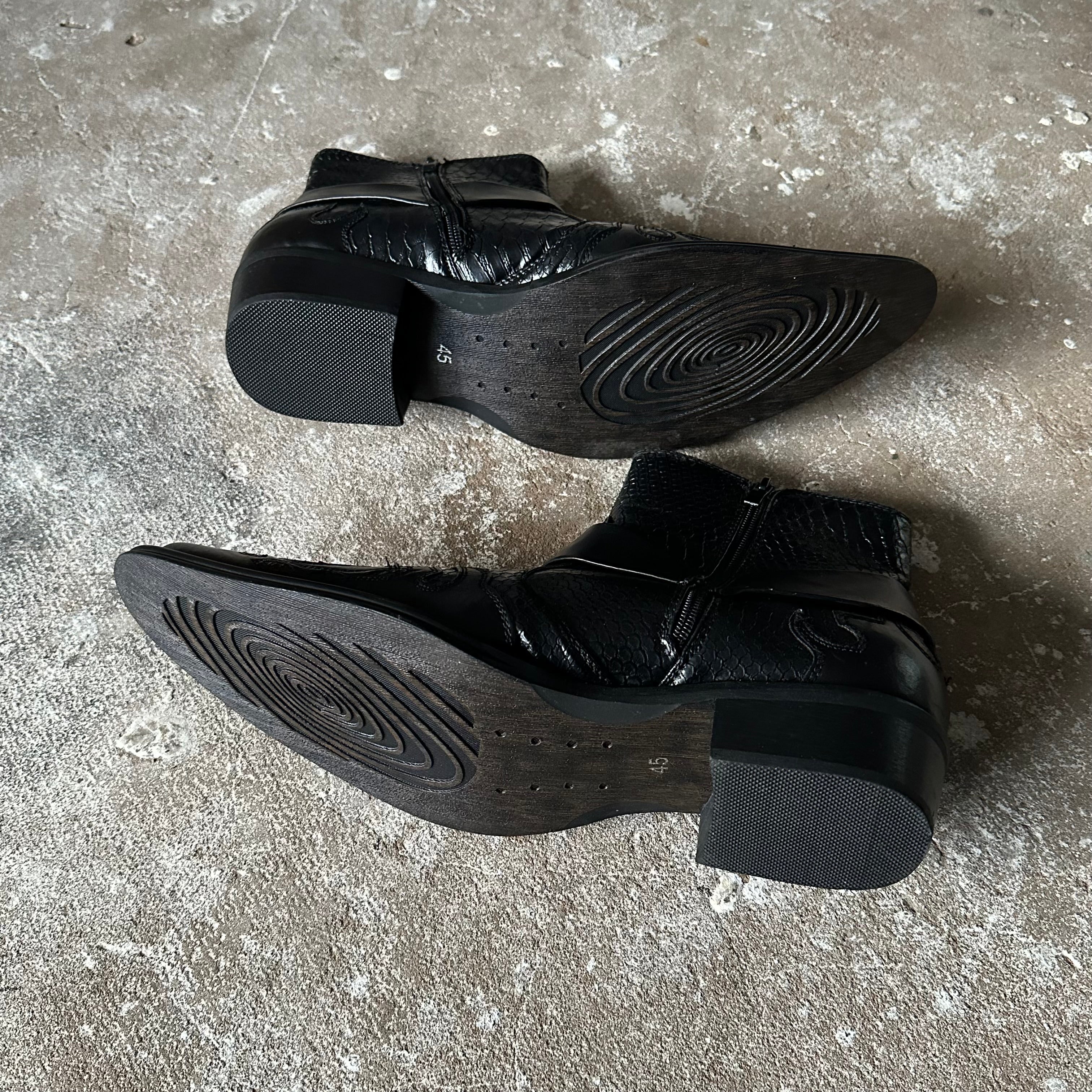 Cowboy Ankle Black Boots - 45