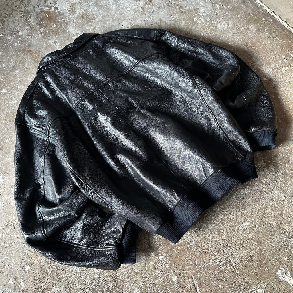 Vintage Levi’s Black Leather Bomber Jacket – Real Leather – Ribbed Waist & Cuffs- XL